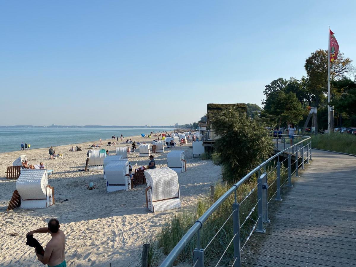 Studio Mit Panorama-Meerblick Und Direkter Strandlage In Scharbeutz Eksteriør bilde